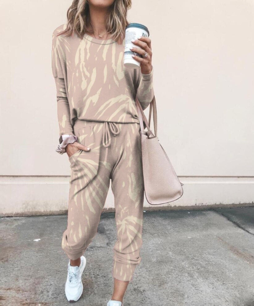 Long sleeve pullover and jogger pants set