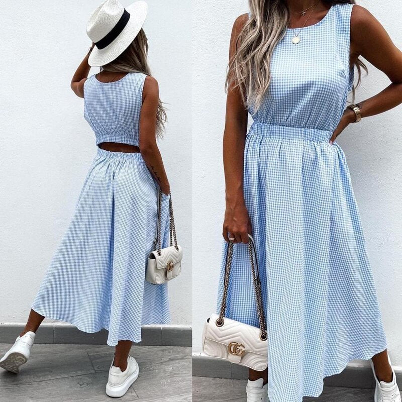 Sleeveless maxi dress with cut out back