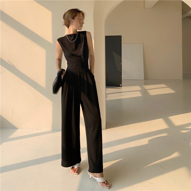 Sleeveless loose evening jumpsuit